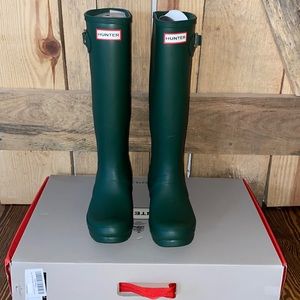 Brand new in box Hunter boots